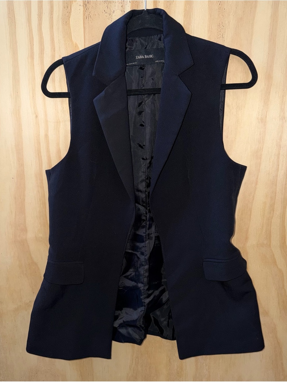 Zara Basic Women’s Blazer Vest Black Open Front Long Sleeveless Size Medium EUC